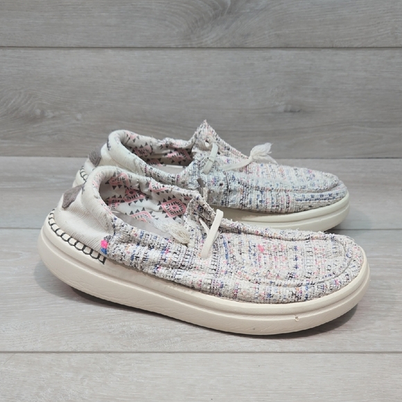 Hey Dude Women Wendy Rise Boho White Multicolor Platform Slip-On Shoes Sz 8 - Picture 1 of 13